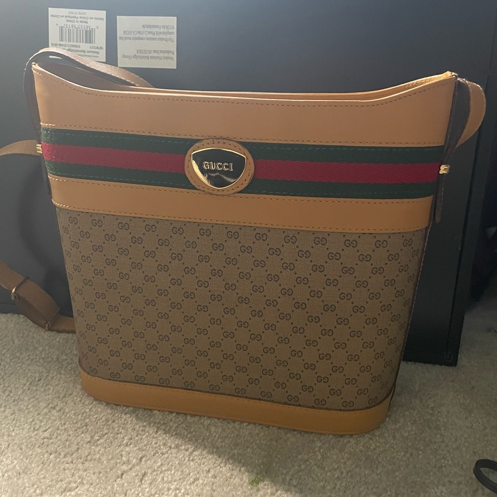 Gucci VINTAGE Crossbody Bag
